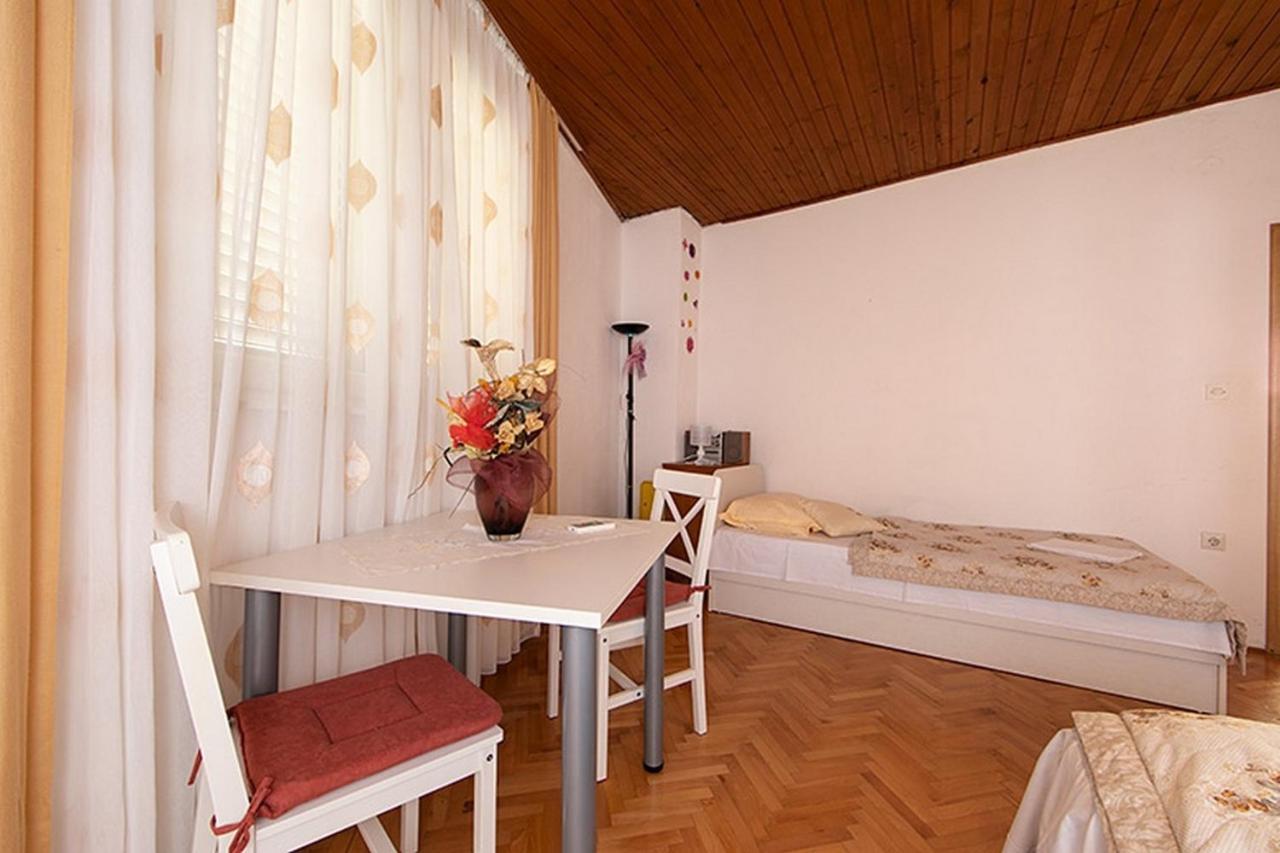 Apartment Tucepi 6695A Екстериор снимка